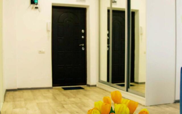 Apartments on Vlasov street 4