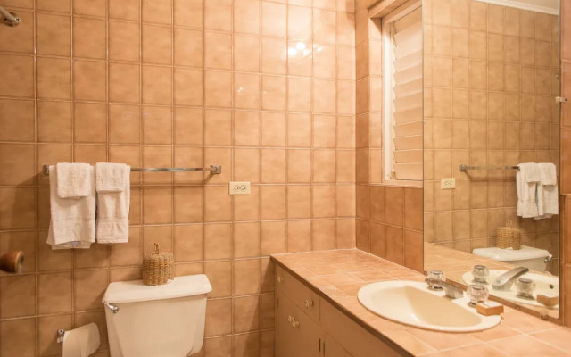 6 BR Villa - Ocho Rios