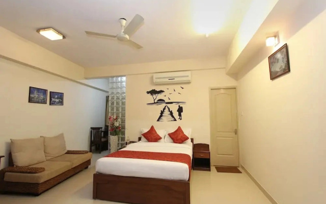 OYO Apartments Maharaja Signal