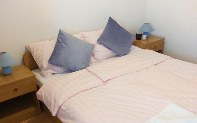 Poolhouse - Close to the sea - A5