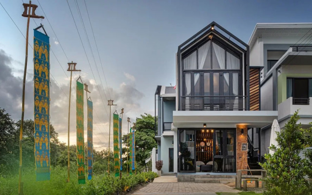 The Nichehome - A Lovely Waterside Living