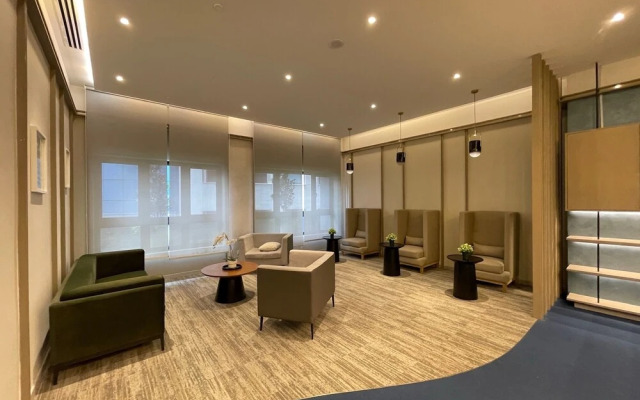 Agile Residence TRX by Isabella