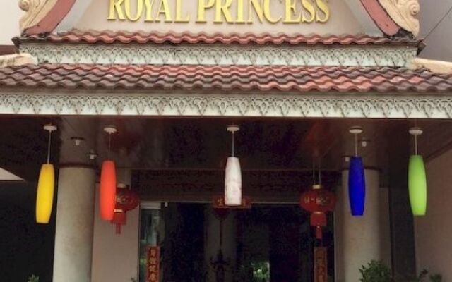 Royal Princess Hotel