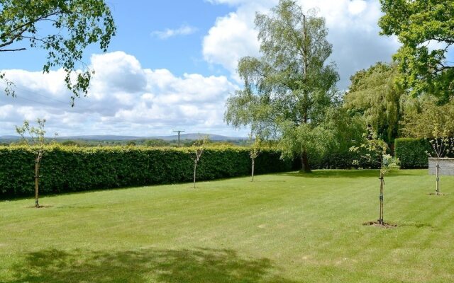 East Hillerton Lodge
