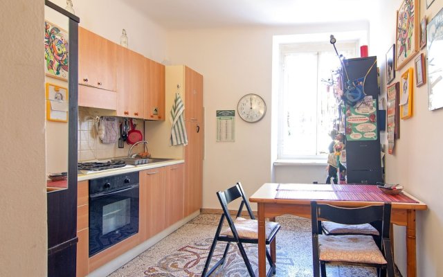 Homely Apartment in Genova with Sea nearby
