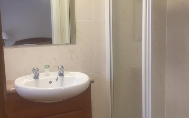 The Cross Square Hotel