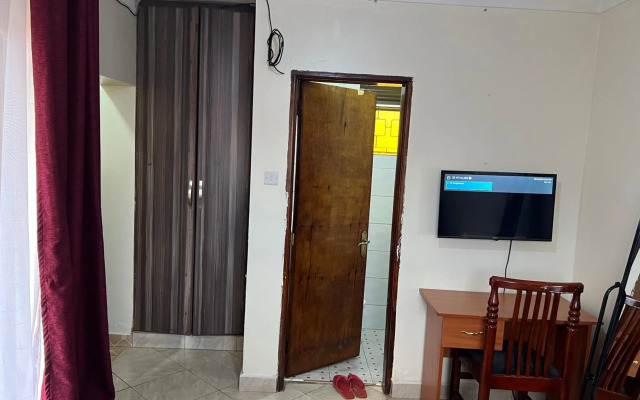 Lark suites -Bukoto