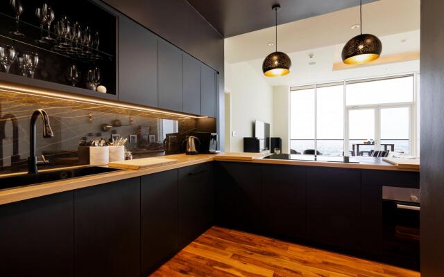 Tiara Aquamarine - 1106- PJ