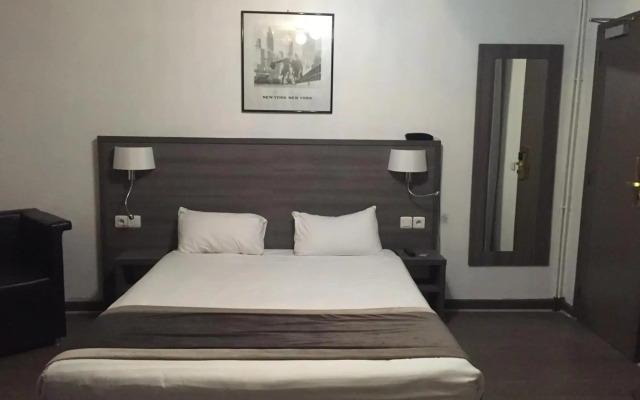 Luxor Bastille Hôtel