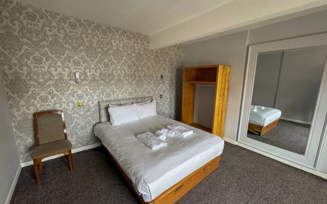 The New England Hotel