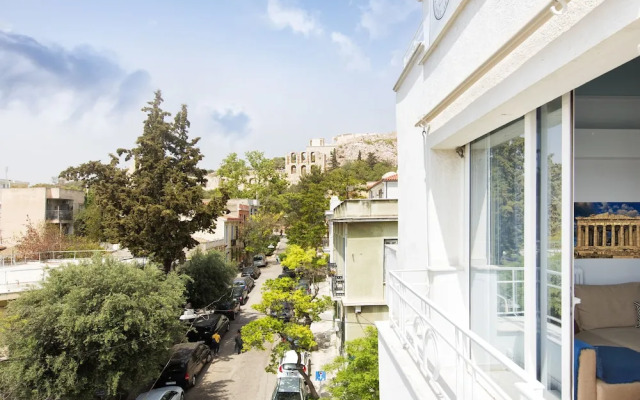 Yourhome under Acropolis Roofdeck w.view