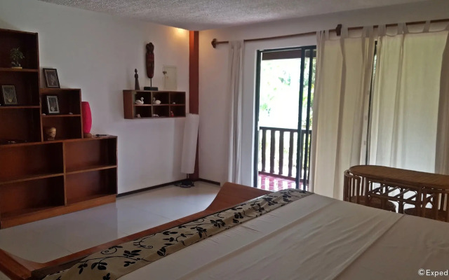 Cooper's Beach Resort