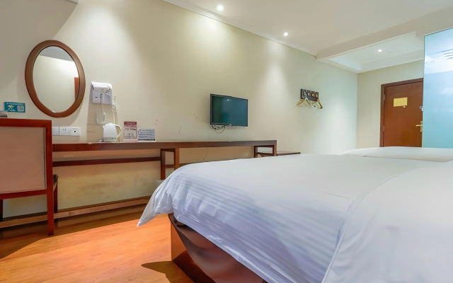 GreenTree Inn Kunming Chenggong University City HSR Station Shilin Street Express Hotel