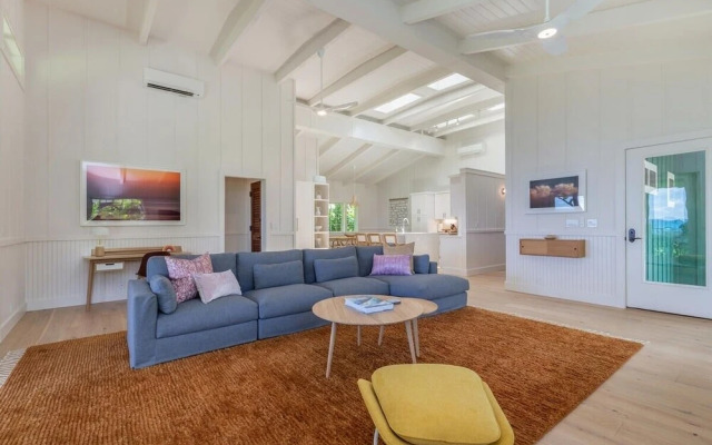 Camp Alealea 6 Bedroom Home by RedAwning
