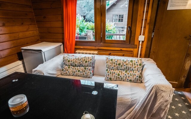 Fuente del Lobo Glamping  Bungalows - Adults Only