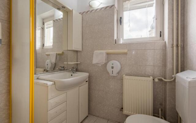 The Lincoln Suites - Central Shabbat Friendly Apartments