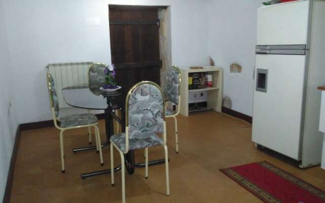 Room-9arches - House With Pool - in the