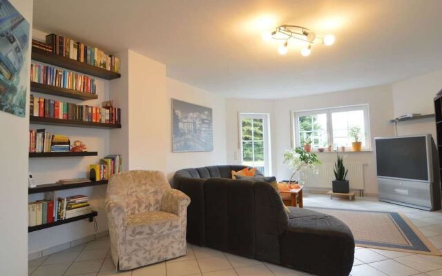 Luxurious Apartment in Ulmen near Lake