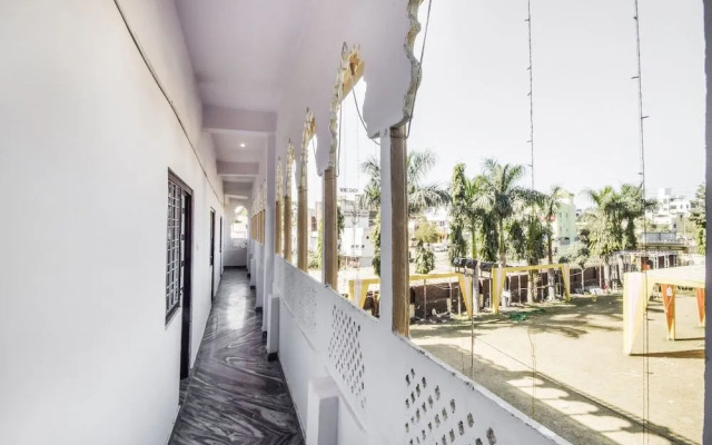 OYO 27015 Gorbandh Vatika