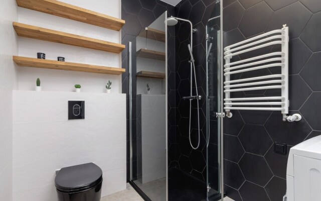 Wawrzynca Studio Cracow by Renters
