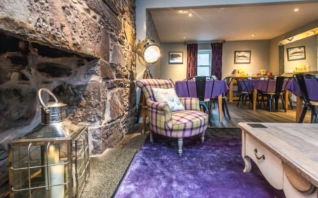 Shorehead Guest House