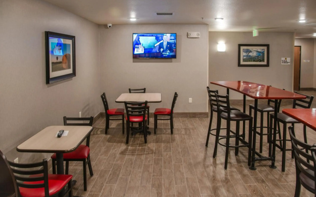 My Place Hotel - Phoenix West - Avondale AZ