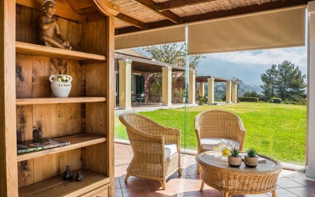 Alekata-Traditional Villas of Kefalonia