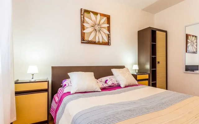 Apartment in Croatia Near the Coast