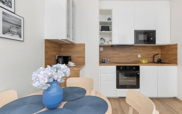 Nowa Letnica Gdańsk by Renters Prestige