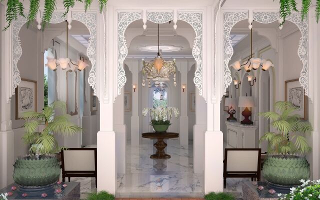 The Inside House