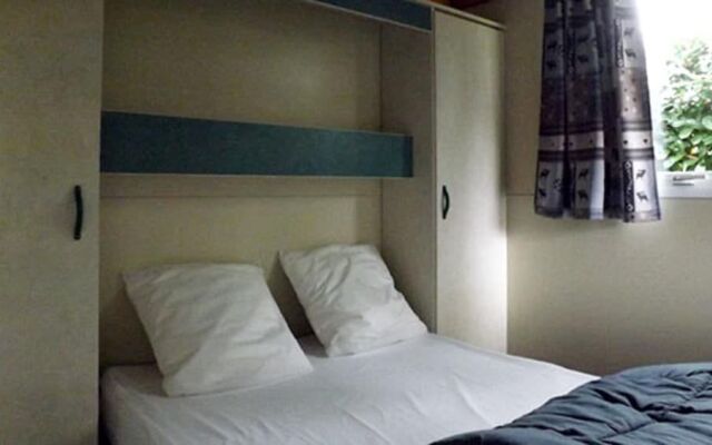 Camping Plein Soleil - Chalets