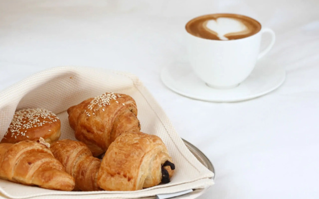 InterContinental Phoenicia Beirut by IHG