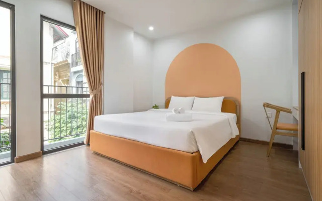 Moonlit Suites Hotel