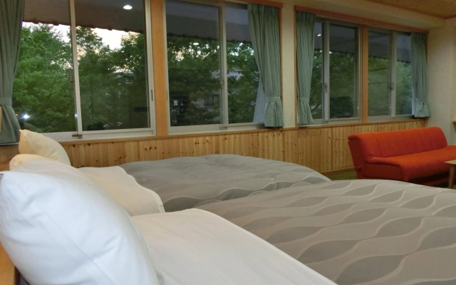 Kusatsu Skyland Hotel – Guest Rooms – Kusatsu