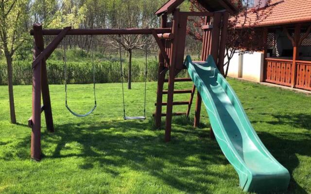 Kiscsere Vendégház