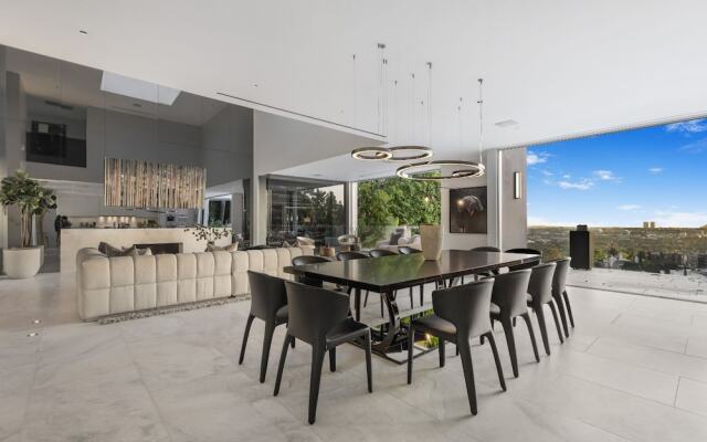 St Ives Modern