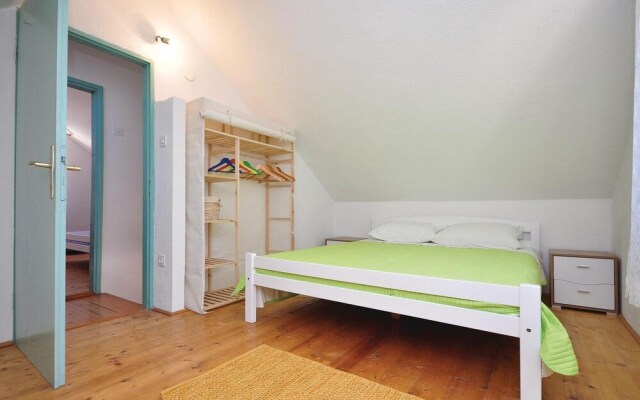 Amazing Home in Postira With 2 Bedrooms and Wifi