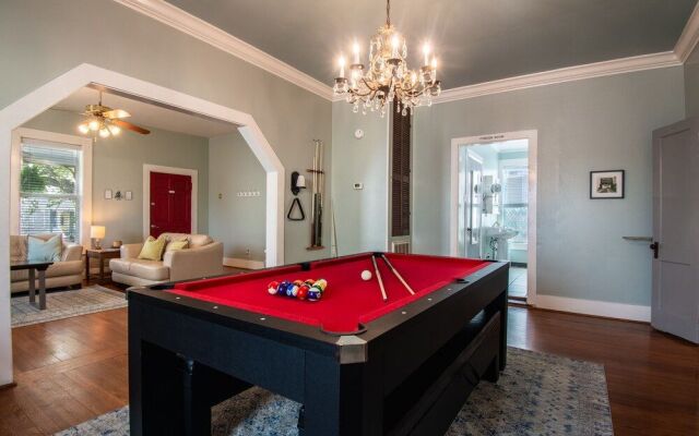 A Bended Oak Bungalow