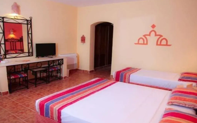 Protels Beach Club & SPA