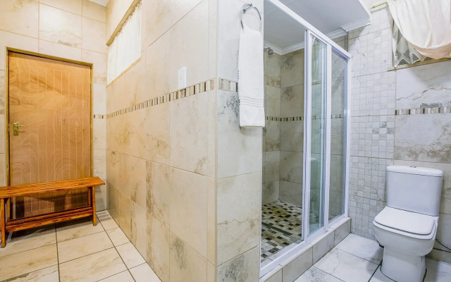 Sunrock Guesthouse