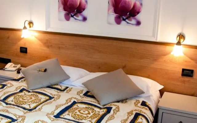 Hotel Marinella