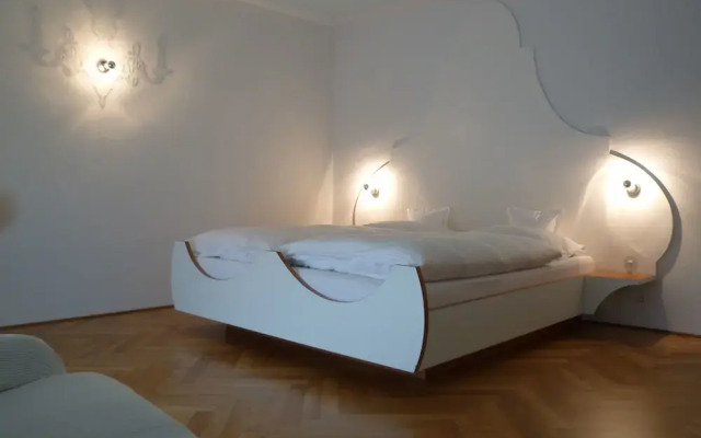 hotelmarchen Garni