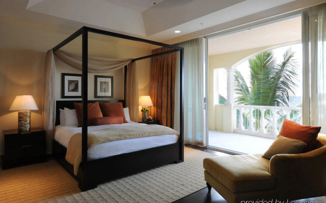 Grace Bay Club