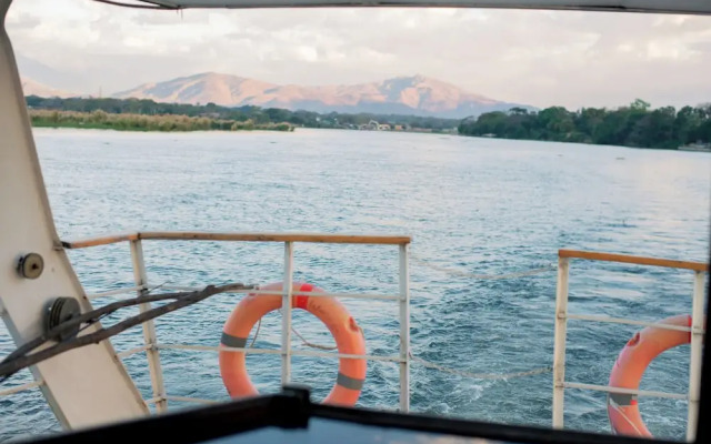 Waters Edge By Serendib