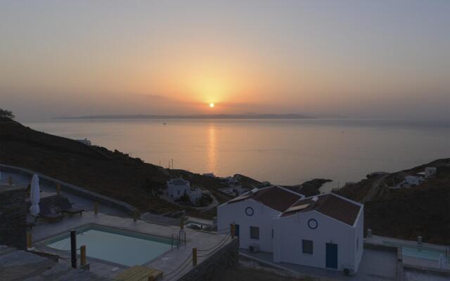Villa Azure - Breathtaking Views & Private Pool