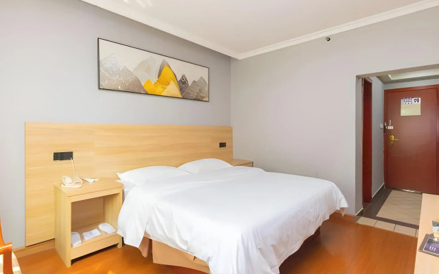 GreenTree Inn Chongqing Shiqiaopu Computer City Light Rail Stine Express Hotel