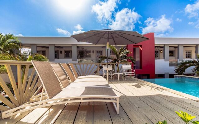 Quiet Cozy Central Close to the Beach Pool
