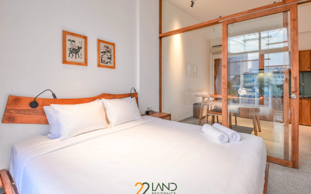 22Land Residence Hotel