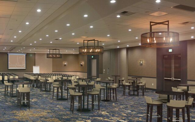 Delta Hotels by Marriott Seattle Everett