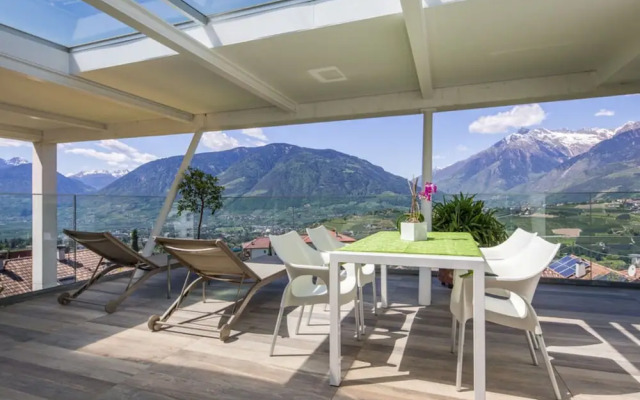 1 Alvarium Comfortable Holiday Residence